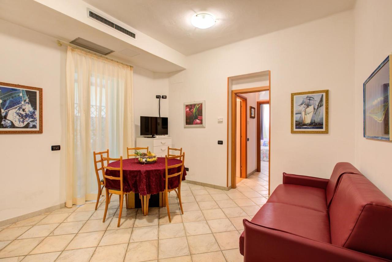 Hotel Residence Charles Rimini Ngoại thất bức ảnh