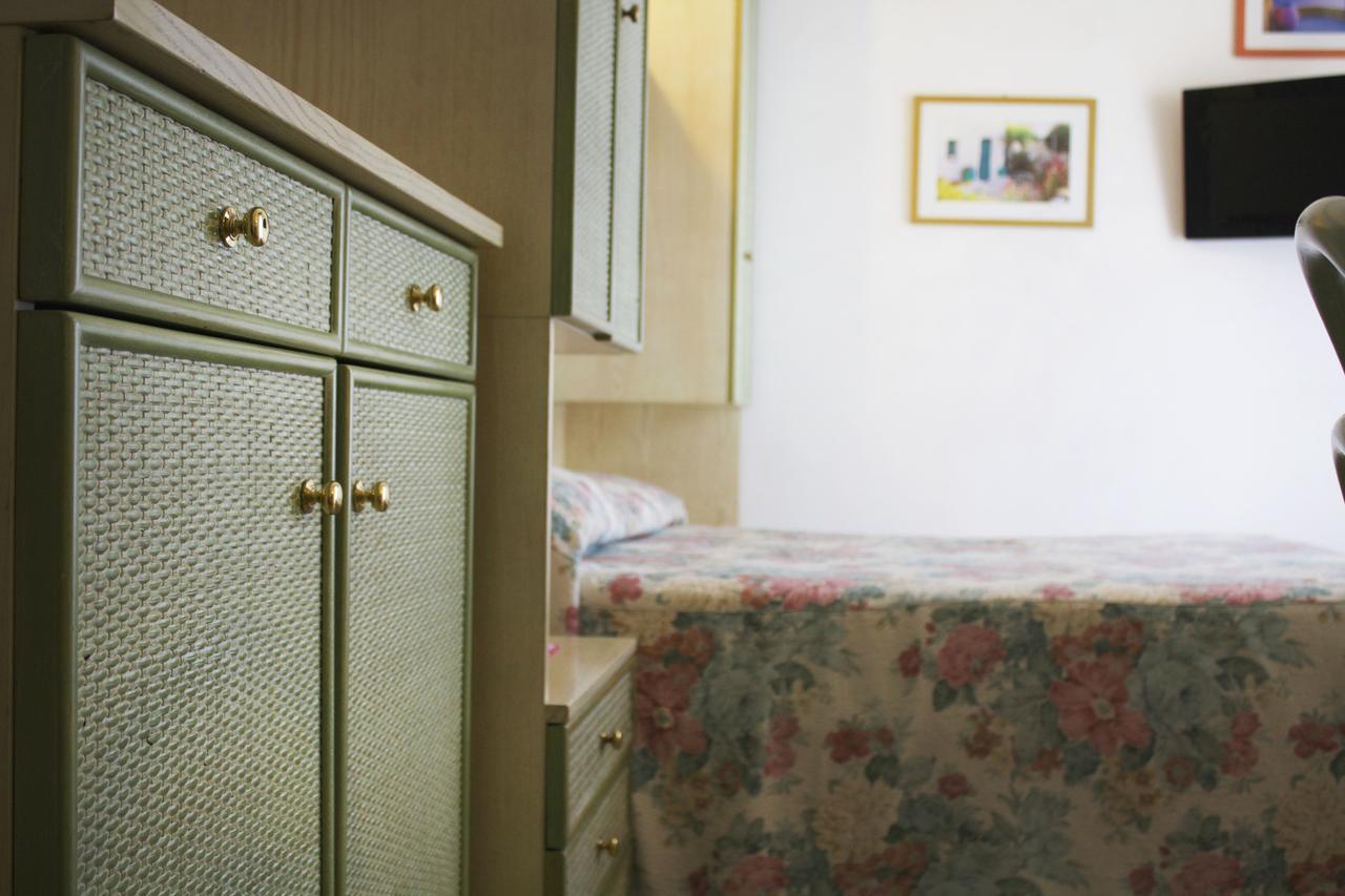 Hotel Residence Charles Rimini Ngoại thất bức ảnh